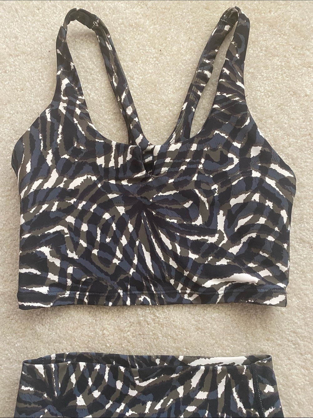 Sage collective 2 piece workout set XS excellent condition - Picture 2 of 5